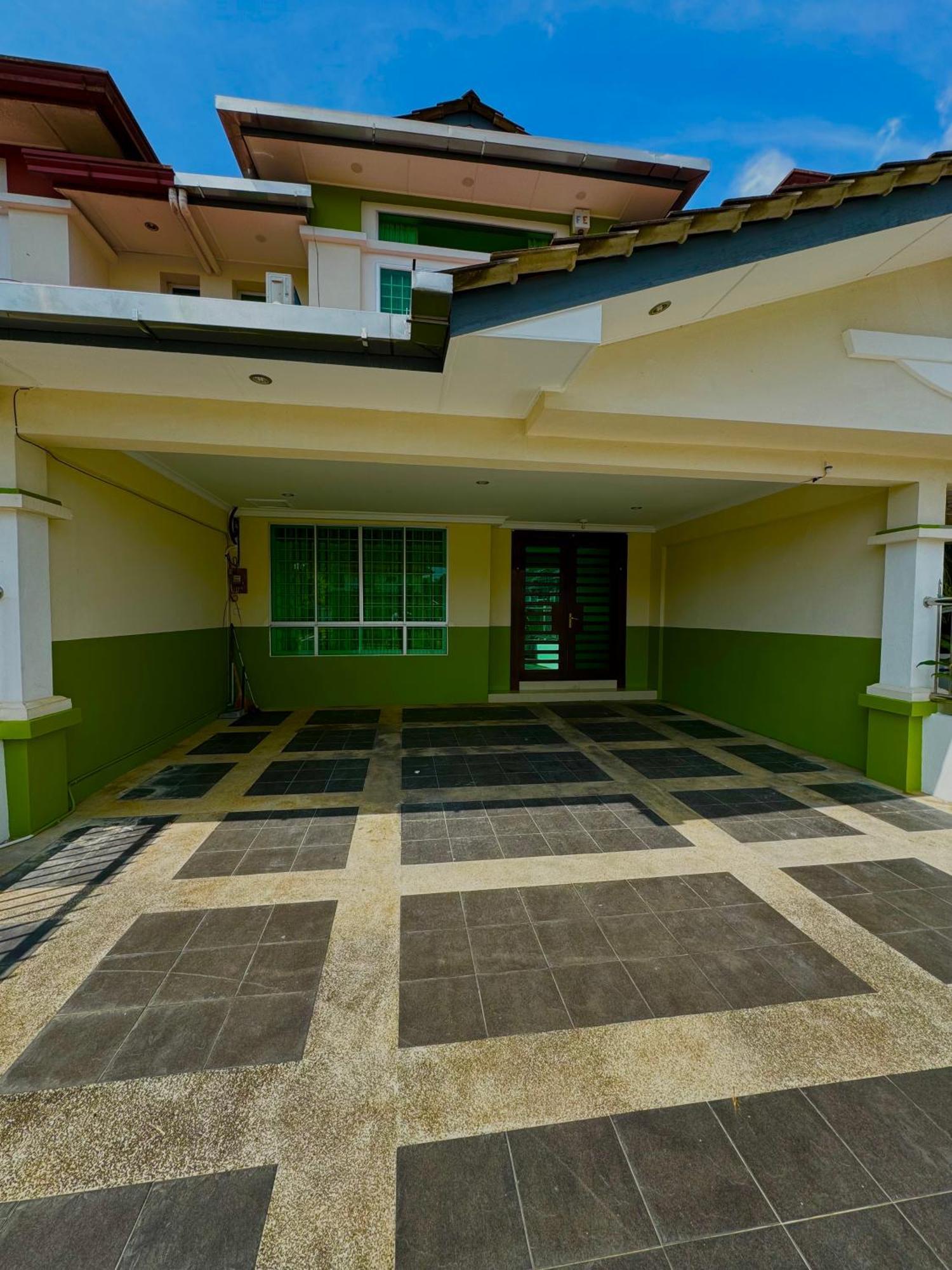 Hmairbnb@Two Sibu Exterior foto